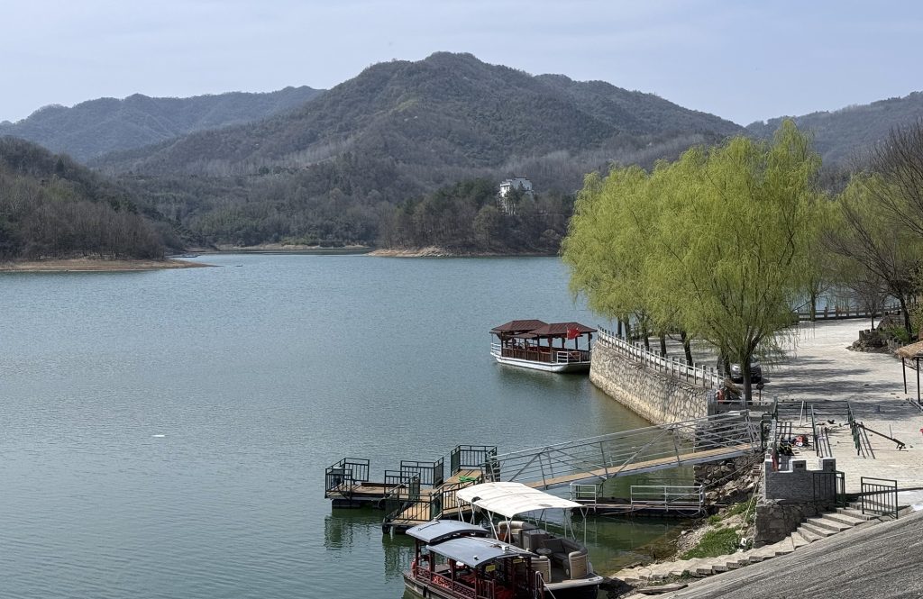 谷城狮子岩生态旅游区  摄影/万笛传媒